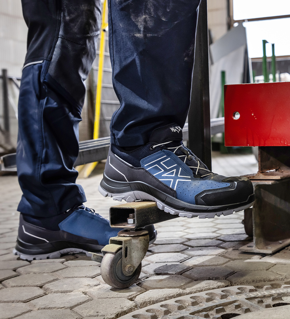 Haix® BLACK EAGLE Safety 200 S1PS metallfrei | Ultraleichter blau – Bild 2